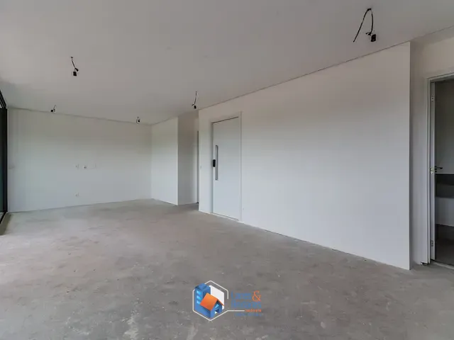 Apartamento com 175m² 3 quartos e 5 banheiros, à venda, no bairro Vila Nova Conceição em São Paulo