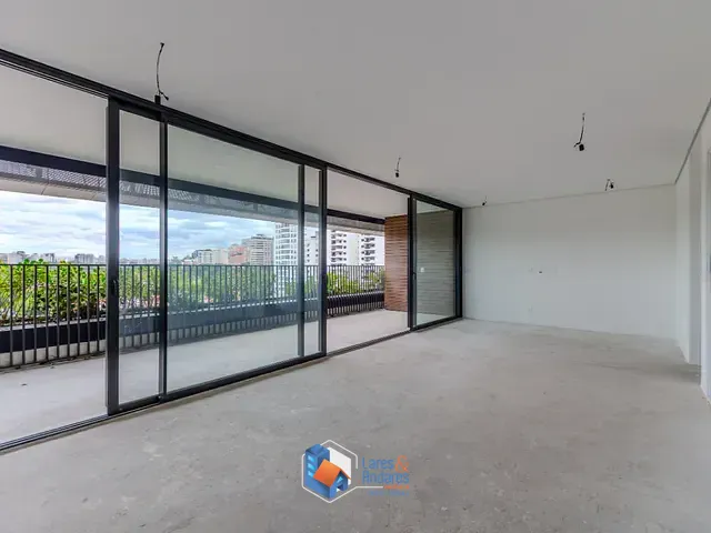 Apartamento com 175m² 3 quartos e 5 banheiros, à venda, no bairro Vila Nova Conceição em São Paulo