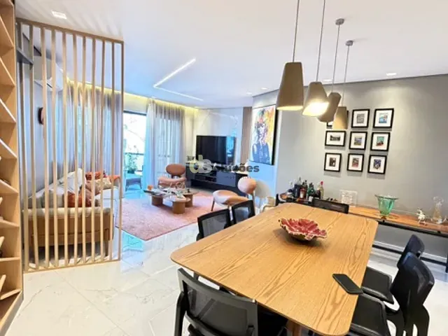Apartamento 3 quartos e 4 banheiros, à venda, no bairro Vila Hamburguesa em São Paulo