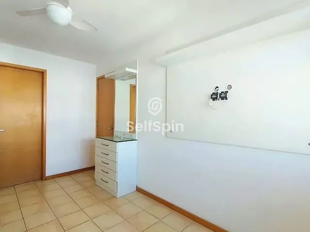 Apartamento 2 quartos e 3 banheiros, para alugar, no bairro Icaraí em Niterói