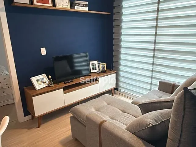 Apartamento 1 quarto e 1 banheiro, para alugar, no bairro Santa Rosa em Niterói