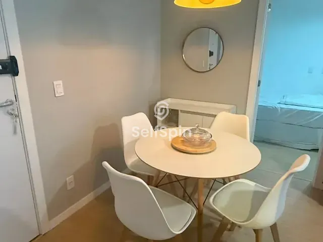 Apartamento 1 quarto e 1 banheiro, para alugar, no bairro Santa Rosa em Niterói