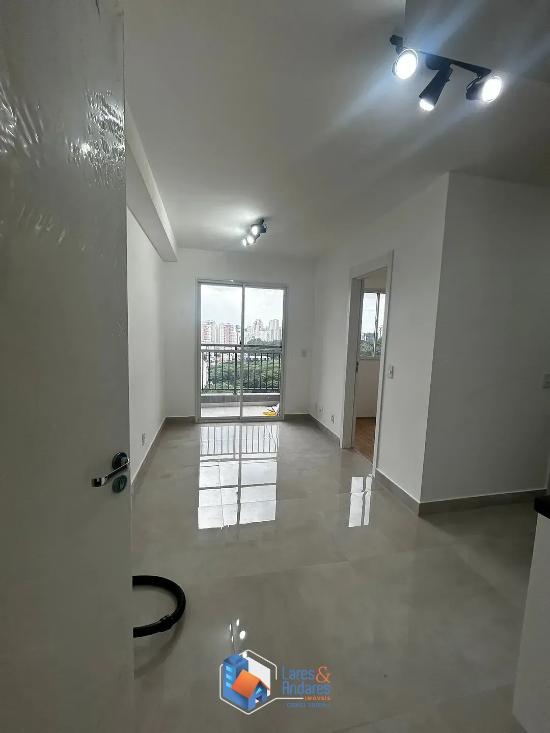 Apartamento, 2 quartos, 37 m² - Foto 2