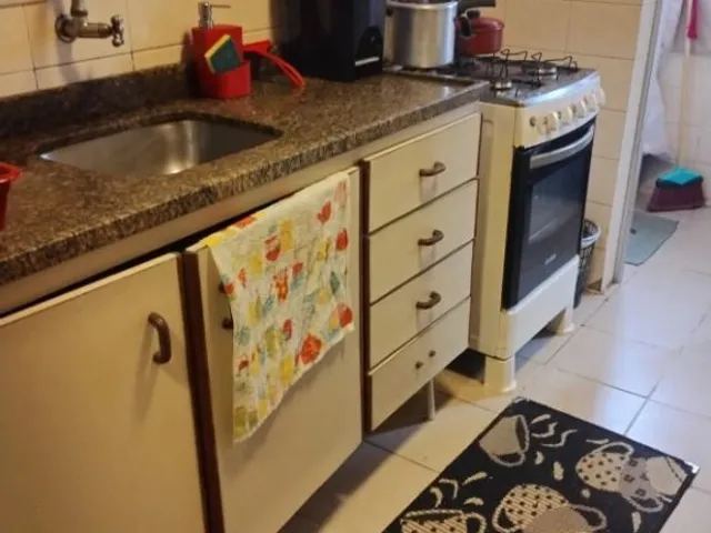 Apartamento 2 quartos e 1 banheiro, à venda, no bairro Seminário em Curitiba