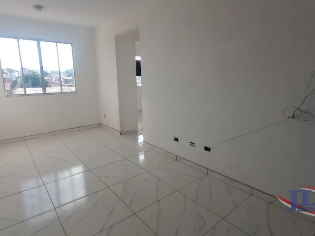 Apartamento 2 quartos e 1 banheiro, à venda ou para alugar, no bairro Cachoeira em Almirante Tamandaré
