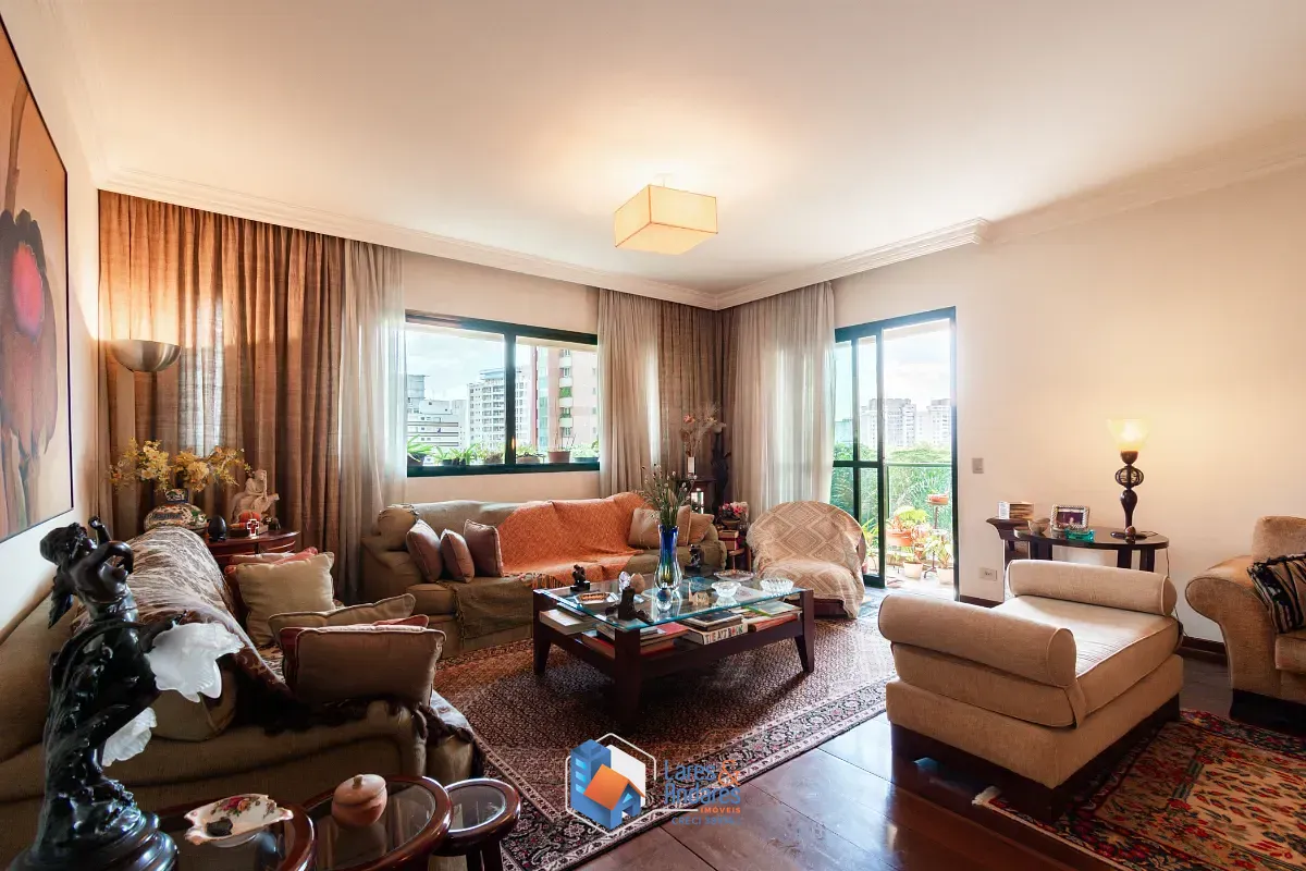 Apartamento, 4 quartos, 222 m² - Foto 2