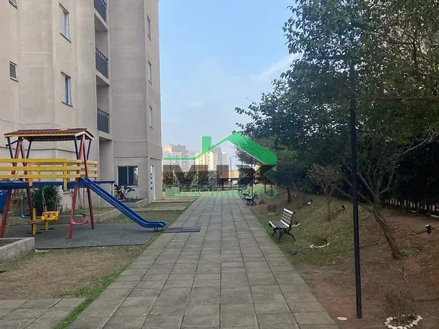 Apartamento com 59m² 3 quartos e 1 banheiro, à venda, no bairro Parque Erasmo Assunção em Santo André