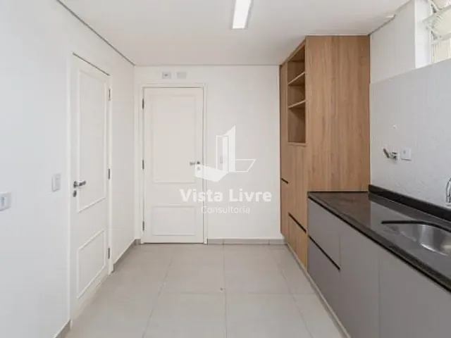 Apartamento com 135m² 3 quartos e 2 banheiros, à venda, no bairro Itaim Bibi em São Paulo