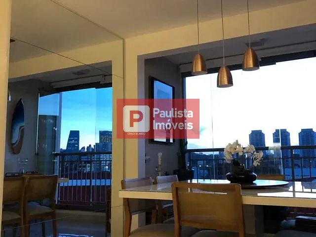 Apartamento com 92m² 3 quartos e 2 banheiros, à venda, no bairro Santo Amaro em São Paulo