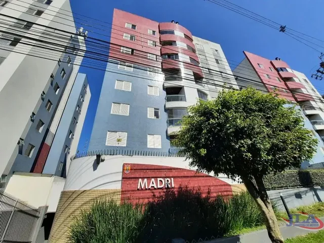 Apartamento 3 quartos e 2 banheiros, para alugar, no bairro Bacacheri em Curitiba