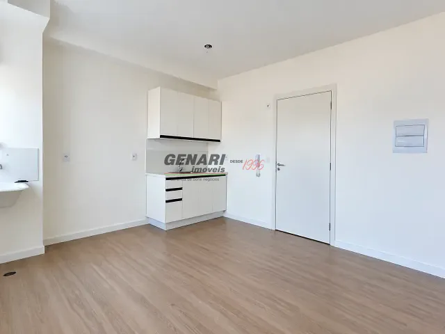 Apartamento 2 quartos e 1 banheiro, para alugar, no bairro Jardim Kioto I em Indaiatuba