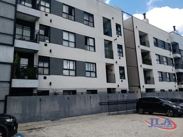 Apartamento 2 quartos e 2 banheiros, para alugar, no bairro Boa Vista em Curitiba