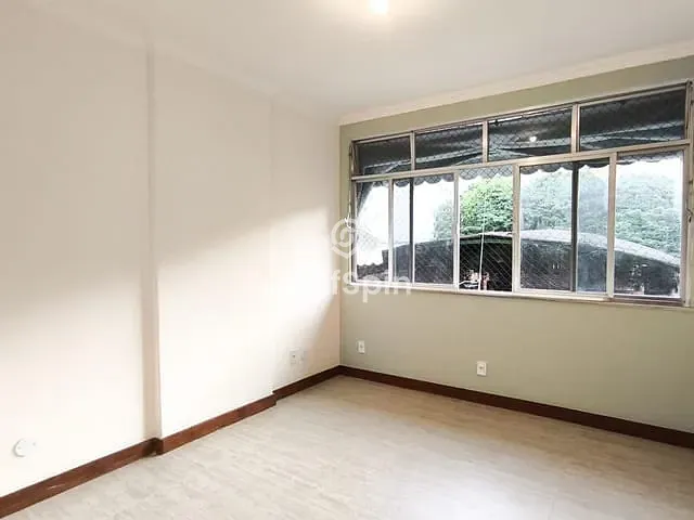 Apartamento 3 quartos e 2 banheiros, para alugar, no bairro Ingá em Niterói
