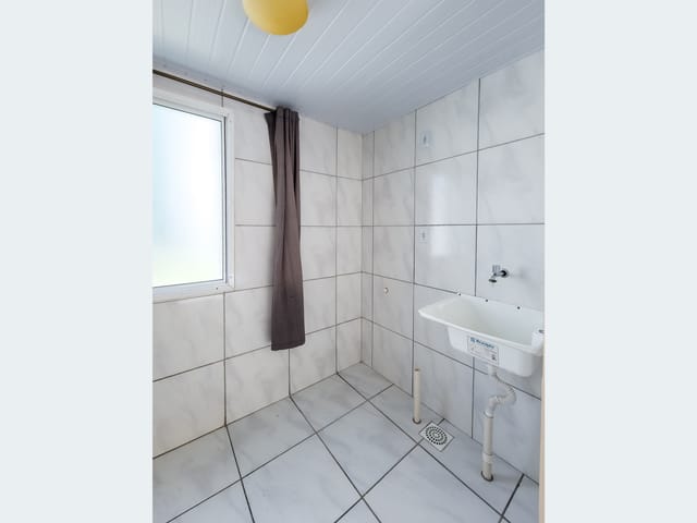 Apartamento com 58m² 2 quartos e 1 banheiro, para alugar, no bairro Fragata em Pelotas