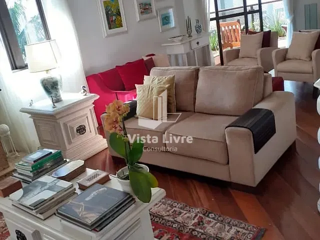 Apartamento com 217m² 4 quartos e 6 banheiros, à venda, no bairro Itaim Bibi em São Paulo