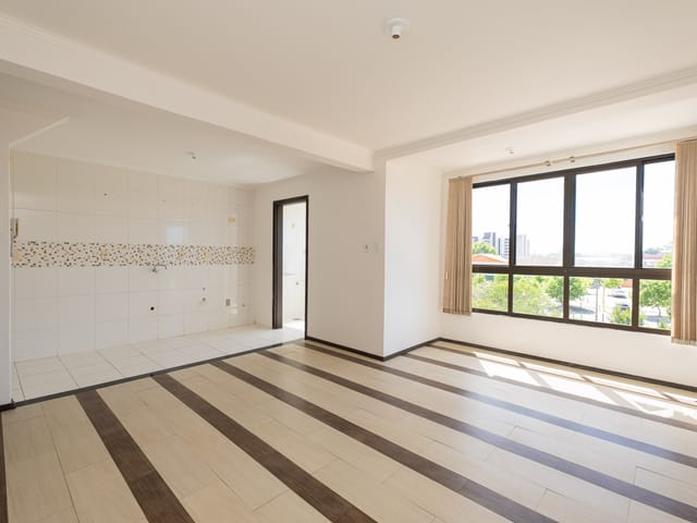 Apartamento com 71m² 2 quartos e 2 banheiros, para alugar, no bairro Três Vendas em Pelotas