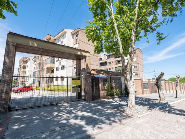 Apartamento com 71m² 2 quartos e 2 banheiros, para alugar, no bairro Três Vendas em Pelotas