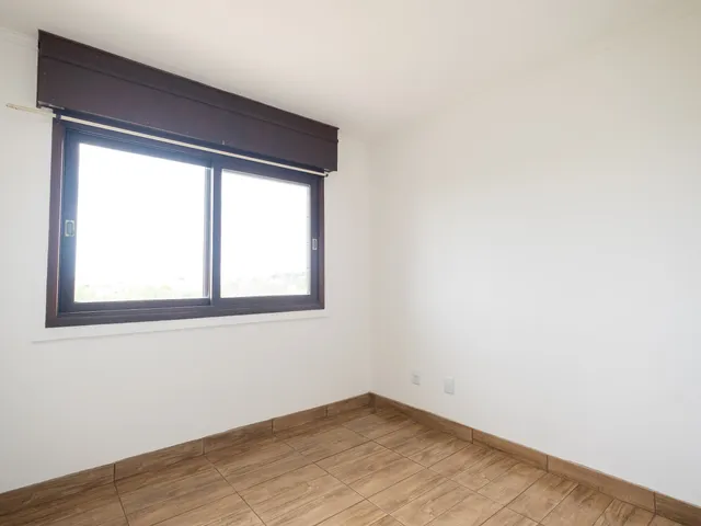 Apartamento com 71m² 2 quartos e 2 banheiros, para alugar, no bairro Três Vendas em Pelotas