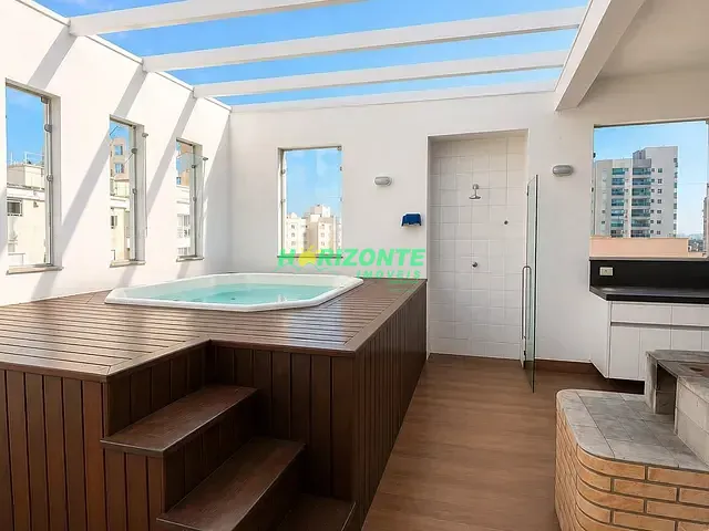Apartamento 3 quartos e 2 banheiros, à venda ou para alugar, no bairro Parque Residencial Aquarius em São José dos Campos
