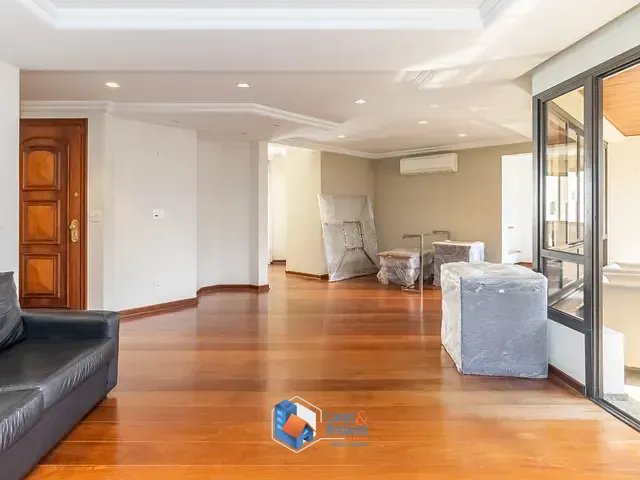 Apartamento com 232m² 4 quartos e 5 banheiros, à venda, no bairro Indianópolis em São Paulo