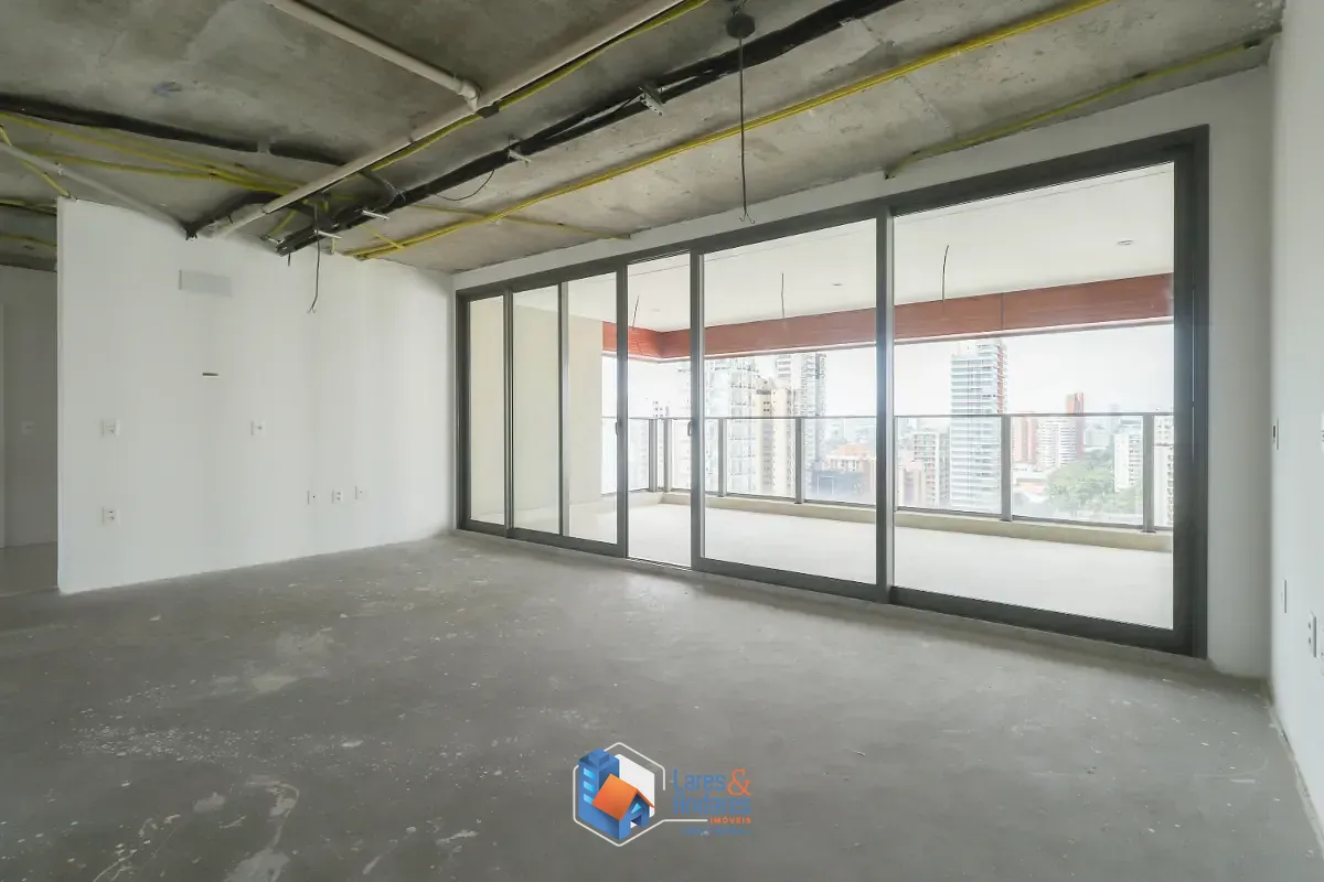 Apartamento, 3 quartos, 232 m² - Foto 1