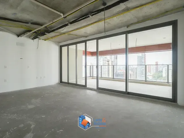 Apartamento com 232m² 3 quartos e 3 banheiros, à venda, no bairro Campo Belo em São Paulo