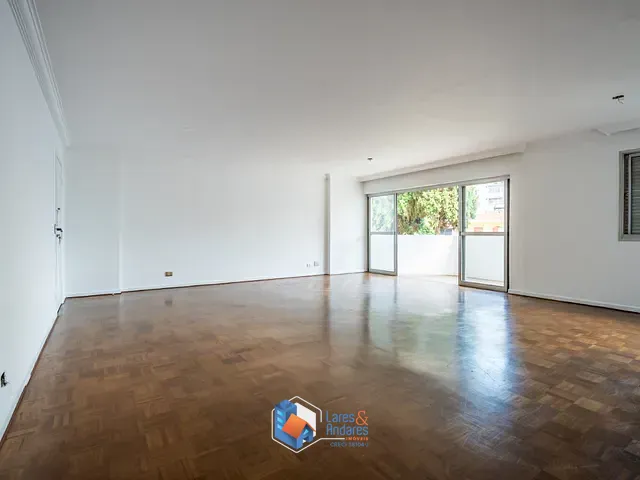 Apartamento com 145m² 3 quartos e 4 banheiros, à venda, no bairro Moema em São Paulo