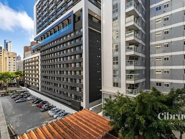 Apartamento à venda, no bairro Centro em Curitiba