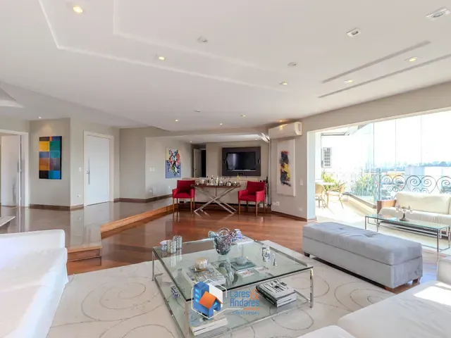 Apartamento com 290m² 4 quartos e 4 banheiros, à venda, no bairro Real Parque em São Paulo