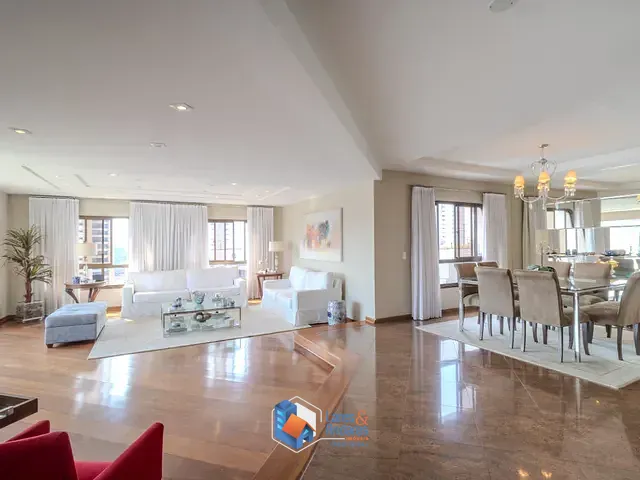 Apartamento com 290m² 4 quartos e 4 banheiros, à venda, no bairro Real Parque em São Paulo