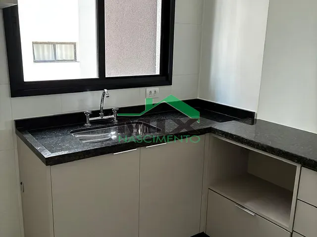 Apartamento com 64m² 2 quartos e 2 banheiros, para alugar, no bairro Parque das Nações em Santo André