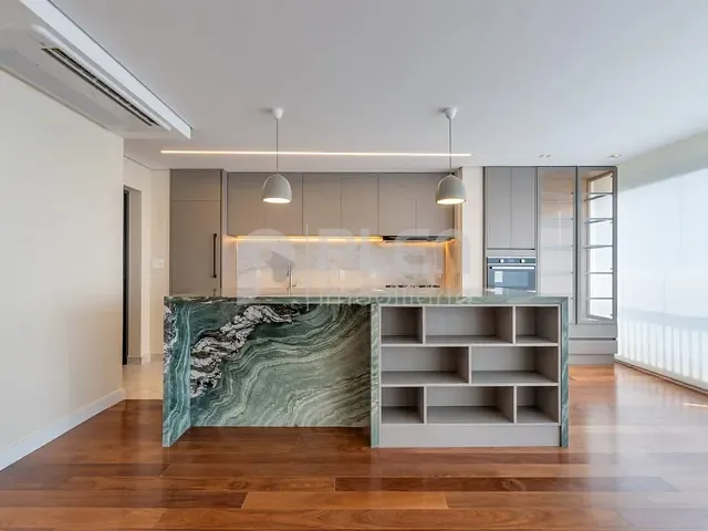 Apartamento 2 quartos e 4 banheiros, à venda, no bairro Vila Nova Conceição em São Paulo