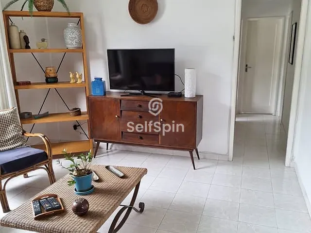 Apartamento 3 quartos e 2 banheiros, para alugar, no bairro São Francisco em Niterói