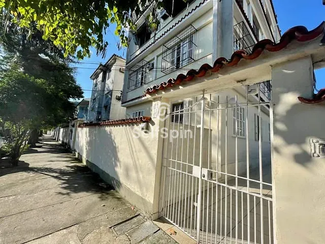Apartamento 3 quartos e 2 banheiros, para alugar, no bairro São Francisco em Niterói