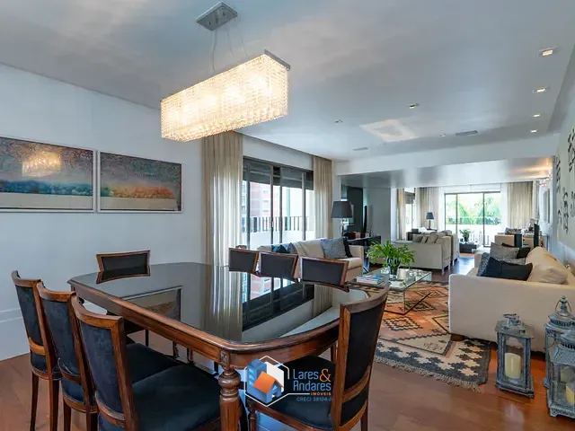 Apartamento com 271m² 3 quartos e 4 banheiros, à venda, no bairro Vila Morumbi em São Paulo