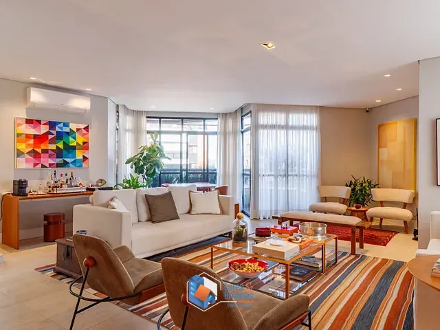 Apartamento com 289m² 3 quartos e 4 banheiros, à venda, no bairro Real Parque em São Paulo