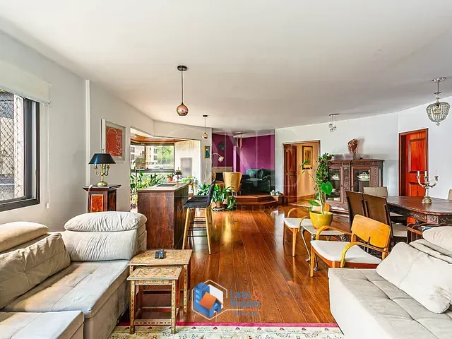 Apartamento com 238m² 4 quartos e 5 banheiros, à venda, no bairro Morumbi em São Paulo