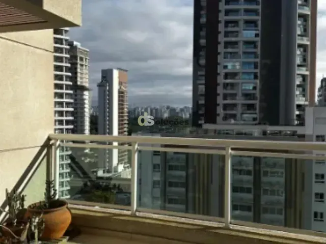 Apartamento 2 quartos e 1 banheiro, à venda, no bairro Moema em São Paulo