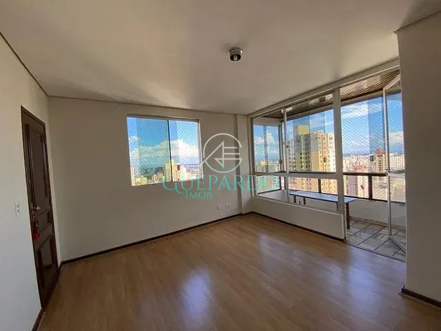 Apartamento com 256m² 4 quartos e 4 banheiros, à venda, no bairro Centro em Londrina