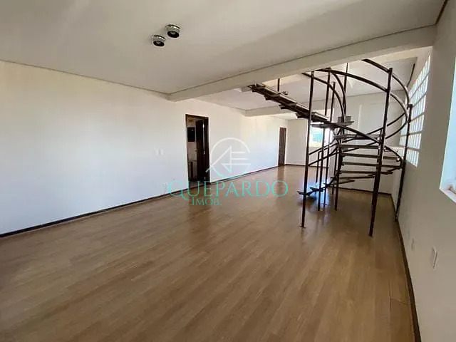Apartamento com 256m² 4 quartos e 4 banheiros, à venda, no bairro Centro em Londrina