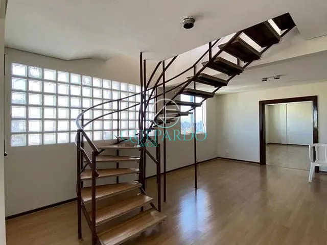 Apartamento com 256m² 4 quartos e 4 banheiros, à venda, no bairro Centro em Londrina