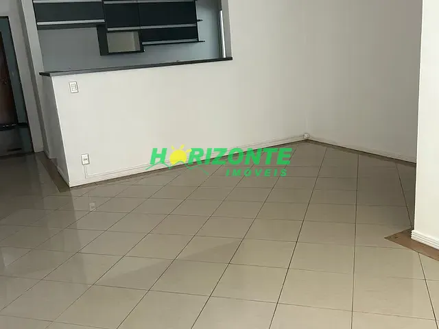 Apartamento com 108m² 3 quartos e 1 banheiro, à venda ou para alugar, no bairro Parque Residencial Aquarius em São José dos Campos