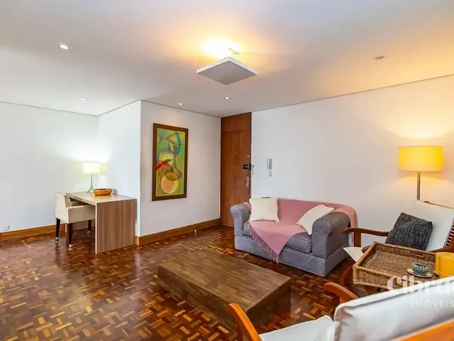 Apartamento 2 quartos e 1 banheiro, à venda, no bairro Batel em Curitiba