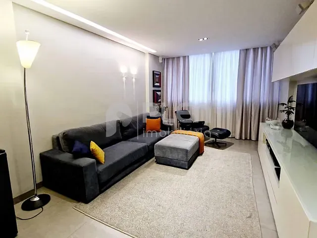 Apartamento 3 quartos e 4 banheiros, à venda, no bairro Itaim Bibi em São Paulo