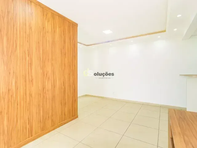 Apartamento 3 quartos e 2 banheiros, à venda, no bairro Pari em São Paulo