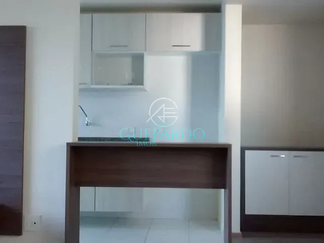 Apartamento com 125m² 3 quartos e 2 banheiros, à venda, no bairro Aurora em Londrina
