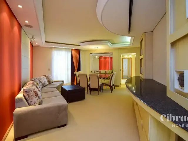 Apartamento 3 quartos e 3 banheiros, à venda, no bairro Cristo Rei em Curitiba