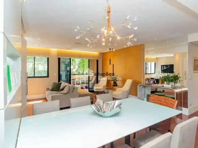 Apartamento 3 quartos e 2 banheiros, à venda, no bairro Moema em São Paulo