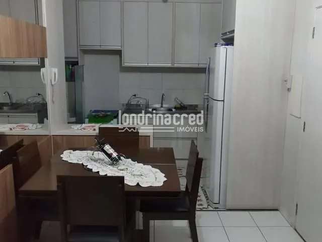 Apartamento 2 quartos e 1 banheiro, à venda, no bairro Conjunto Residencial Marajoara em Londrina