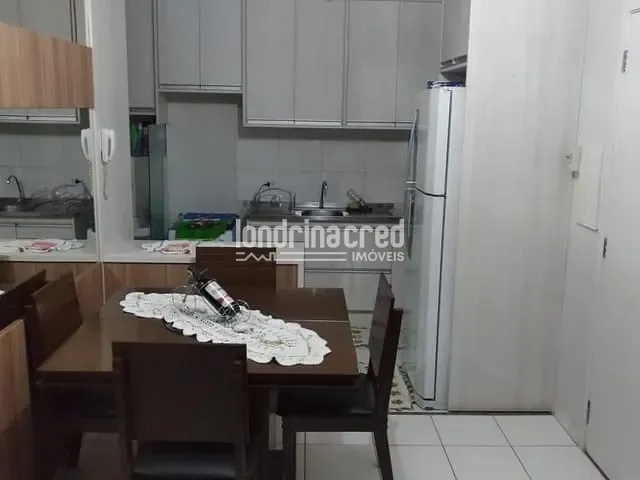 Apartamento 2 quartos e 1 banheiro, à venda, no bairro Conjunto Residencial Marajoara em Londrina